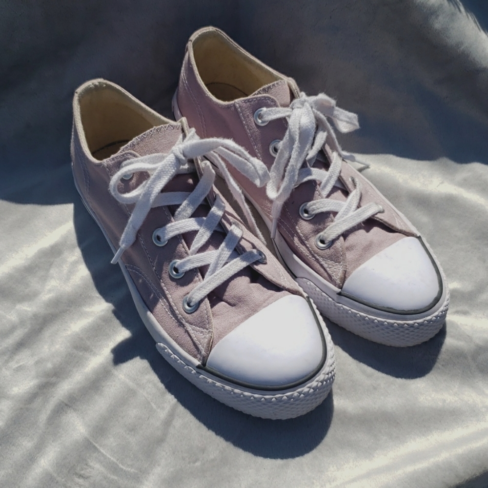 Airwalks: Light pink canvas